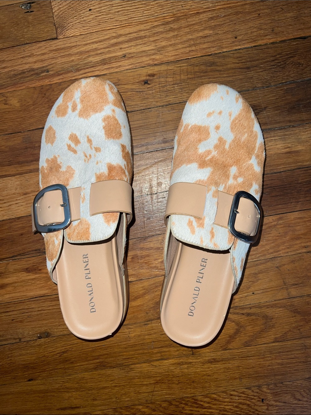 Donald J. Pliner Cowhide Slide Mules in Tan and White with Buckle